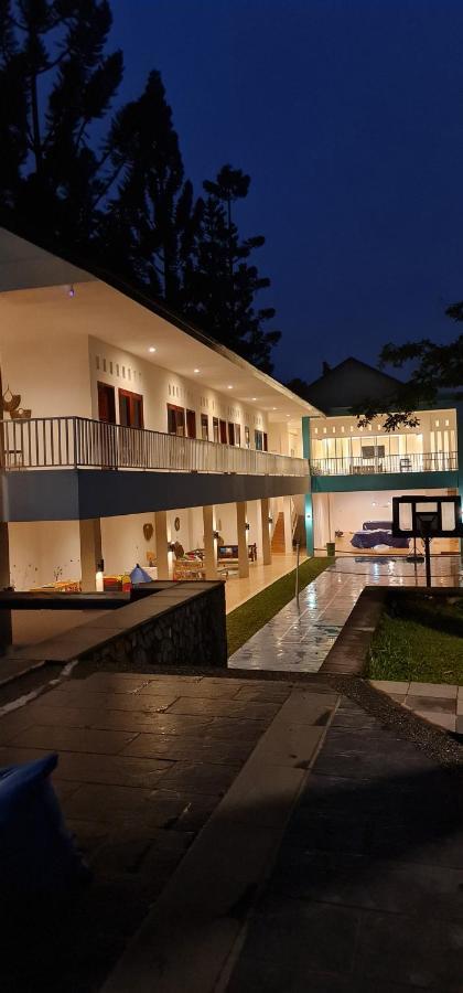 Villa Aurora Cisarua Kültér fotó