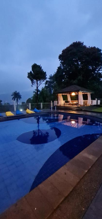 Villa Aurora Cisarua Kültér fotó