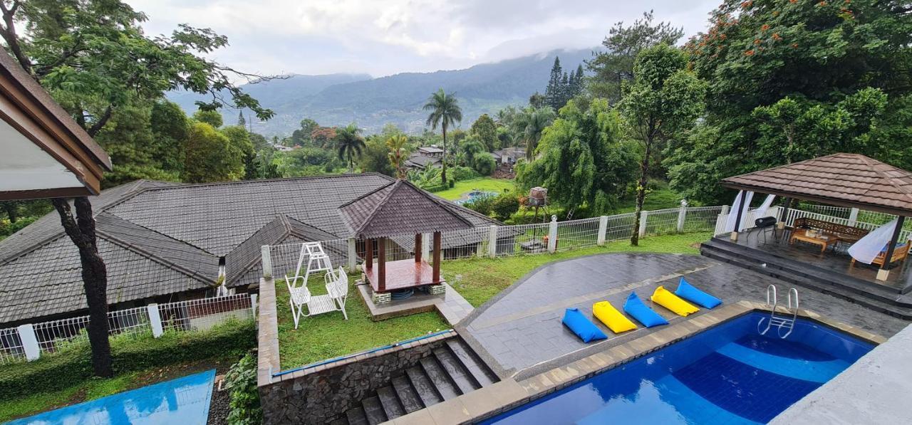 Villa Aurora Cisarua Kültér fotó