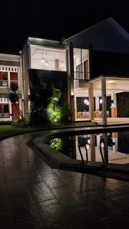 Villa Aurora Cisarua Kültér fotó